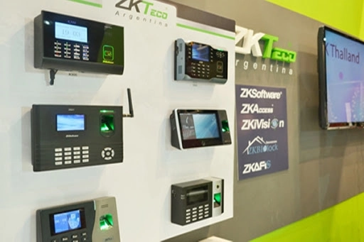 آموزش راه‌اندازی و نصب دستگاه حضور و غیاب