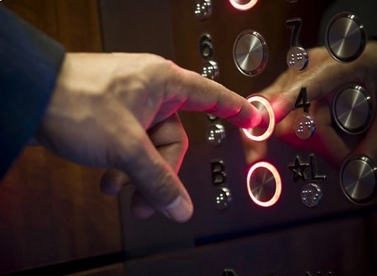 چگونه آسانسور را قفل کنیم ؟ تا به طبقات مختلف نرود ؟ 1 چگونه آسانسور را قفل کنیم ؟ تا به طبقات مختلف نرود ؟