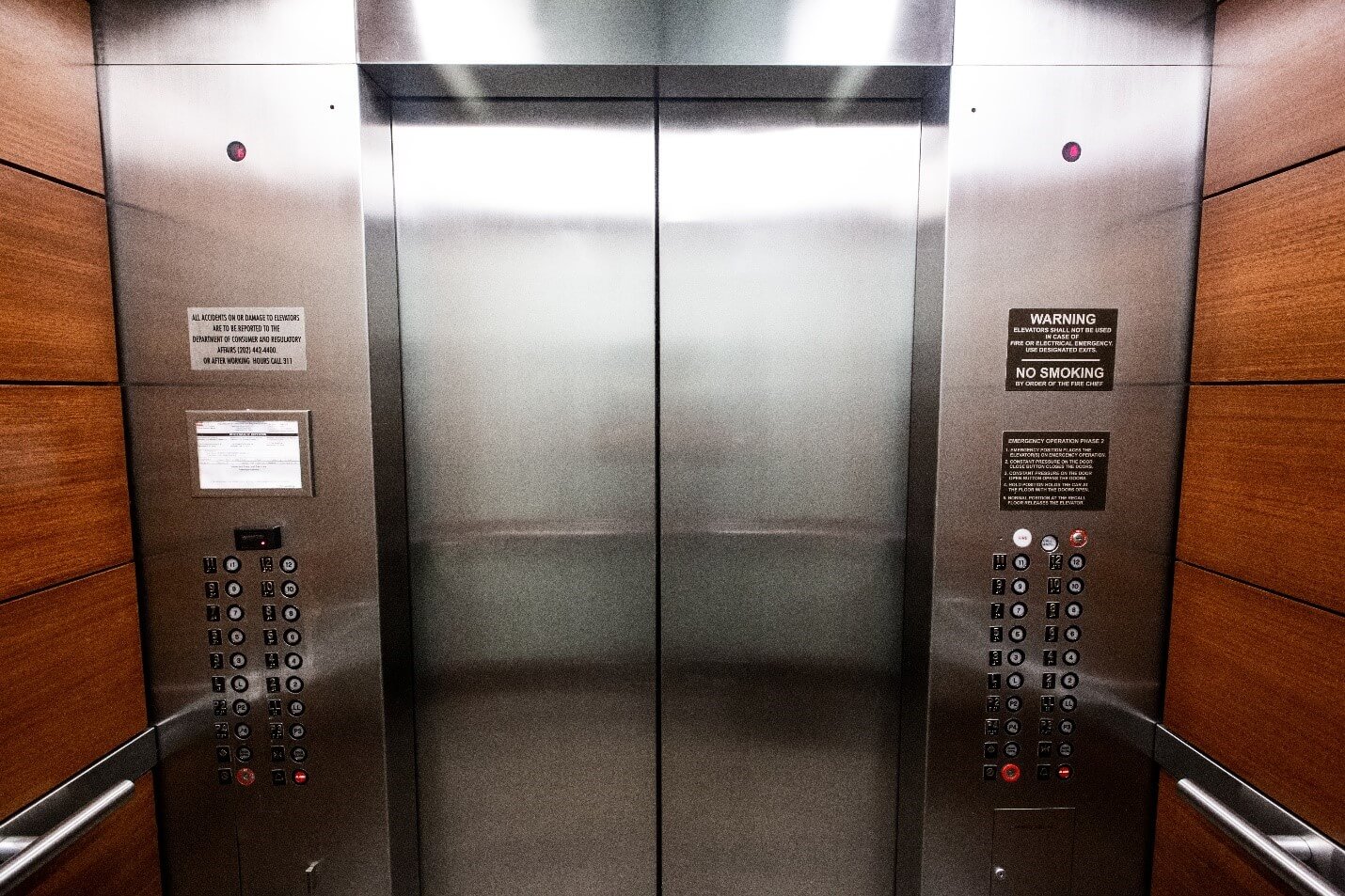 نصب تگ آسانسور